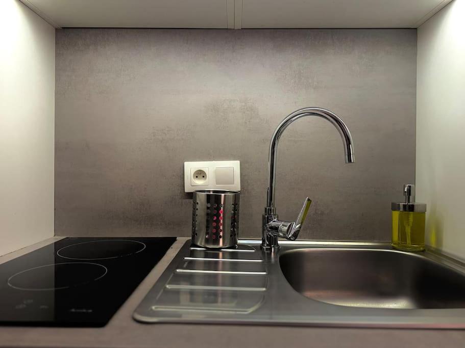 Cherry - Prague Apartment Екстер'єр фото