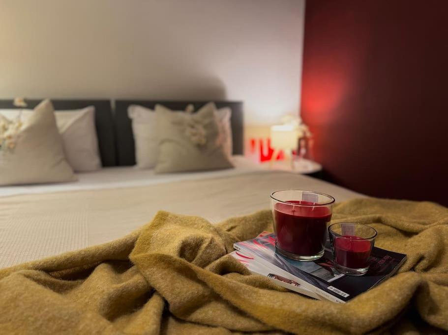 Cherry - Prague Apartment Екстер'єр фото